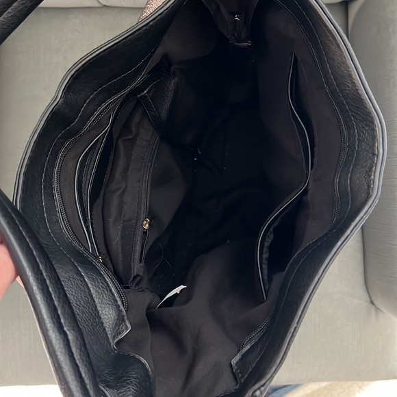 Vegan Leather Handbag - Picture 5 of 5